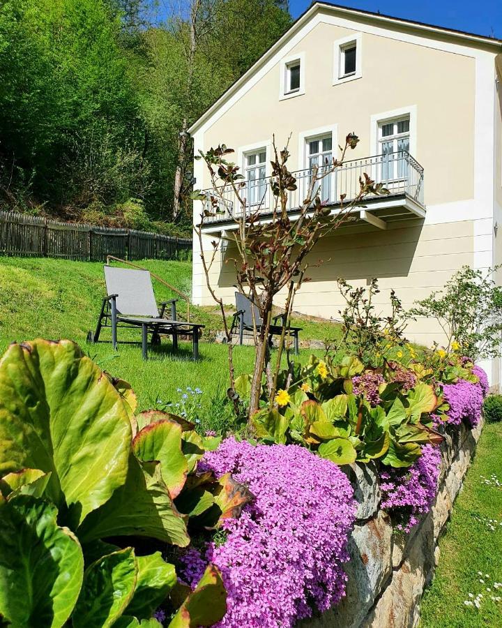 Garni Dekorahaus Hotel *