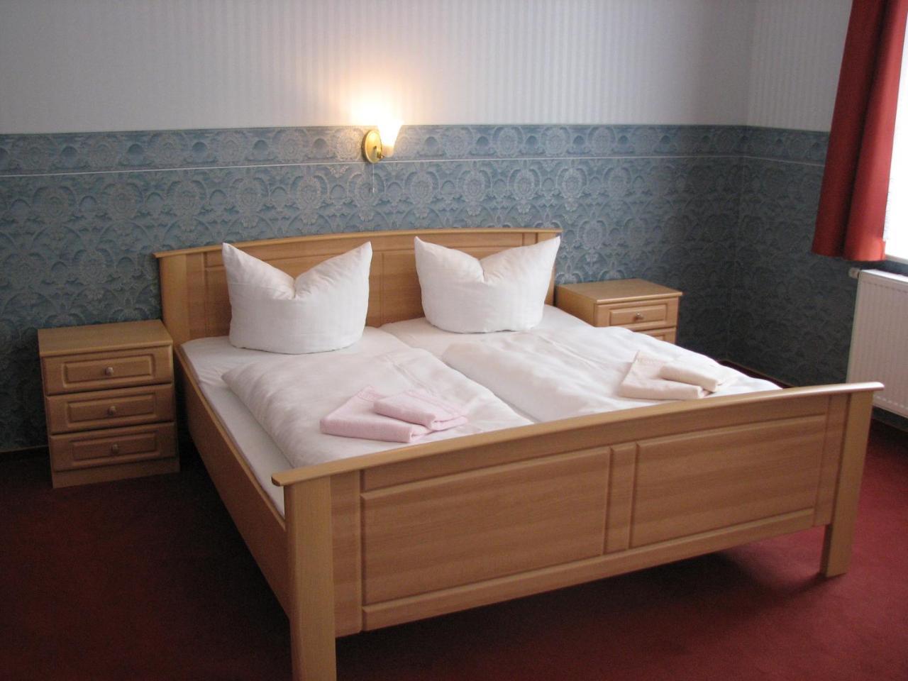 Garni Dekorahaus Hotel *