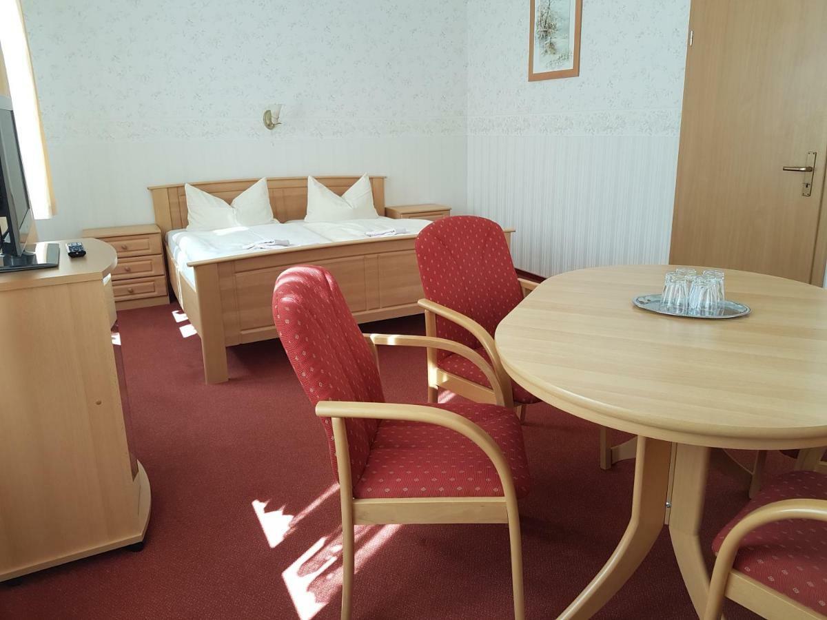 Garni Dekorahaus Hotel *